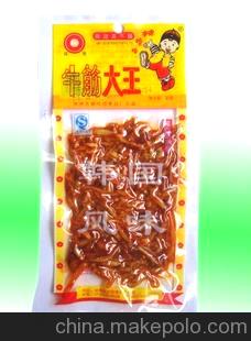 进口原料上等香料质量保证老牌休闲麻辣食品牛筋大王厂家1箱起批