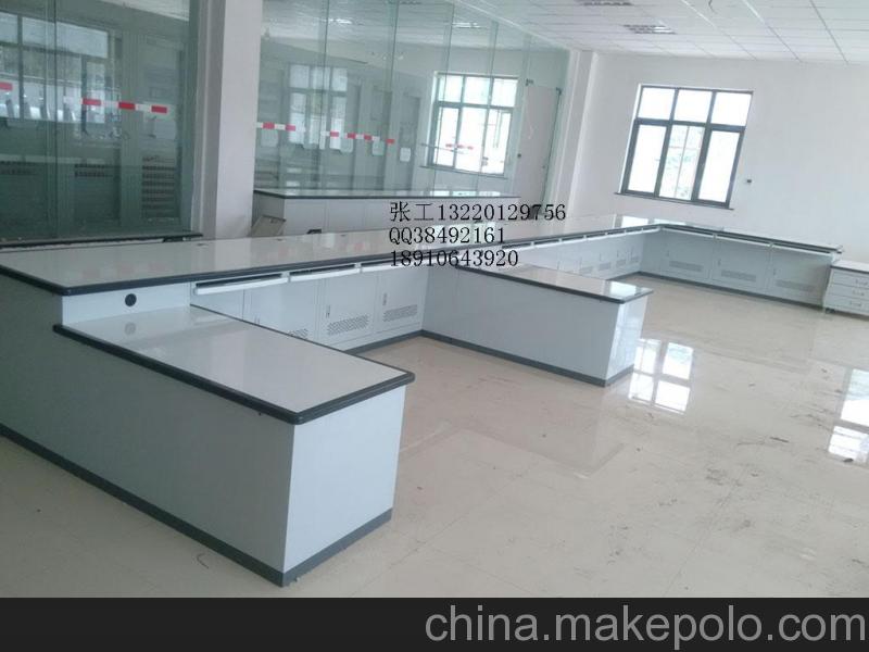 供应广电机房家具 ，调度台，电视墙 ，操作台北京制造