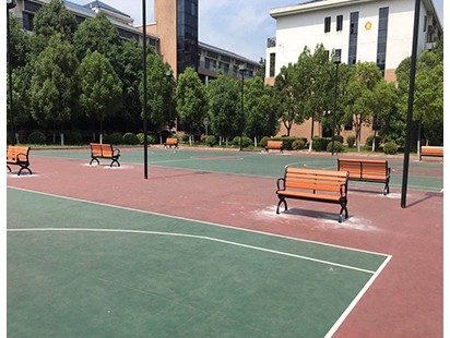 篮球场场地