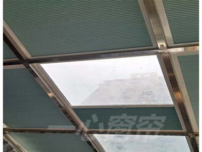 十堰柳林春晓手动蜂巢帘