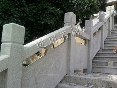 阶梯护栏