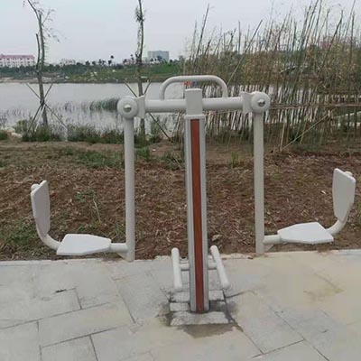 欣肆博体育—塑木双人坐蹬