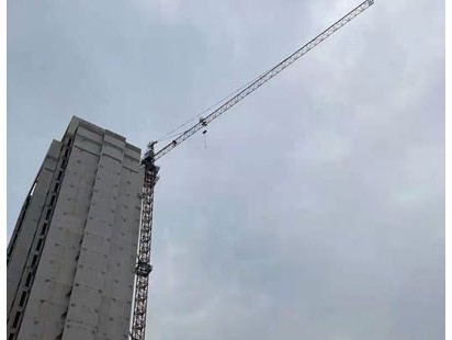 华天建设集团燎原村改造H3地块1号楼TC5610塔吊