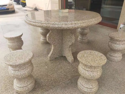 黄金麻石桌